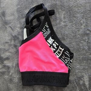 Victoria's Secret Pink Ultimate Lightly Lined Sports Bra Size XS